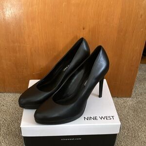 Nine West Size 8
